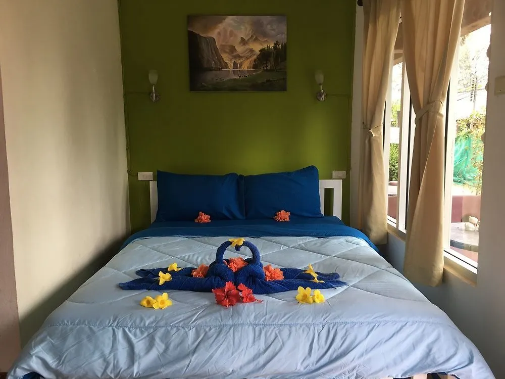 Lanta Fasia House Ko Lanta 2*,